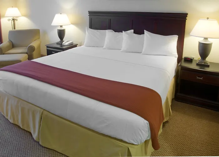 Holiday Inn Express Hotel & Suites Lucedale By Ihg