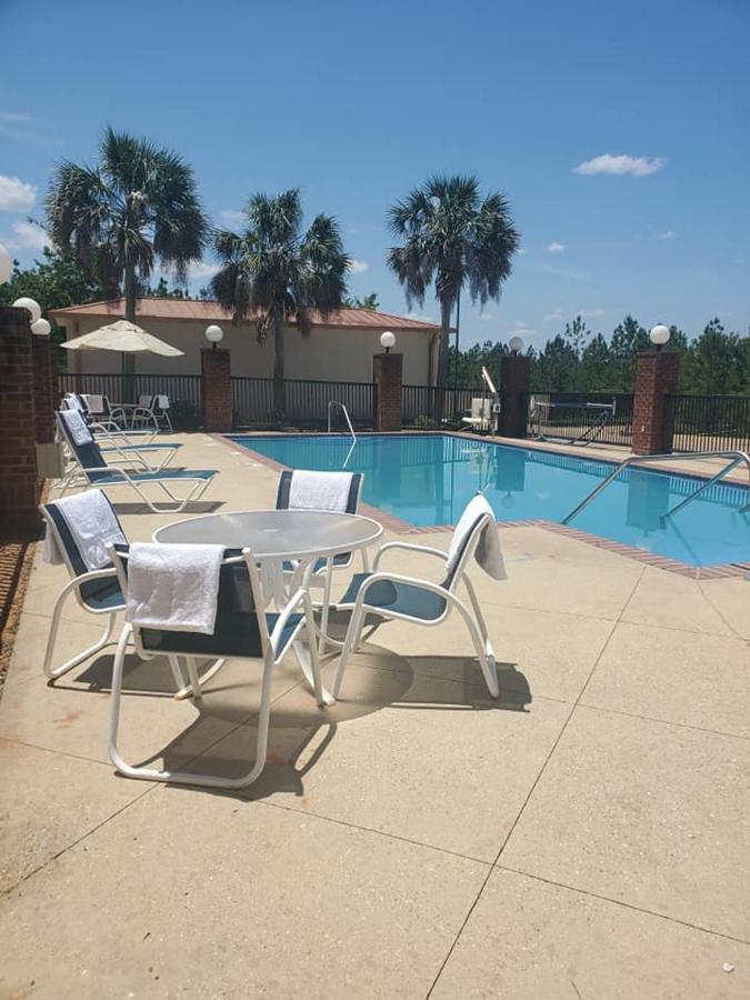 Express & By Ihg Hotel Lucedale