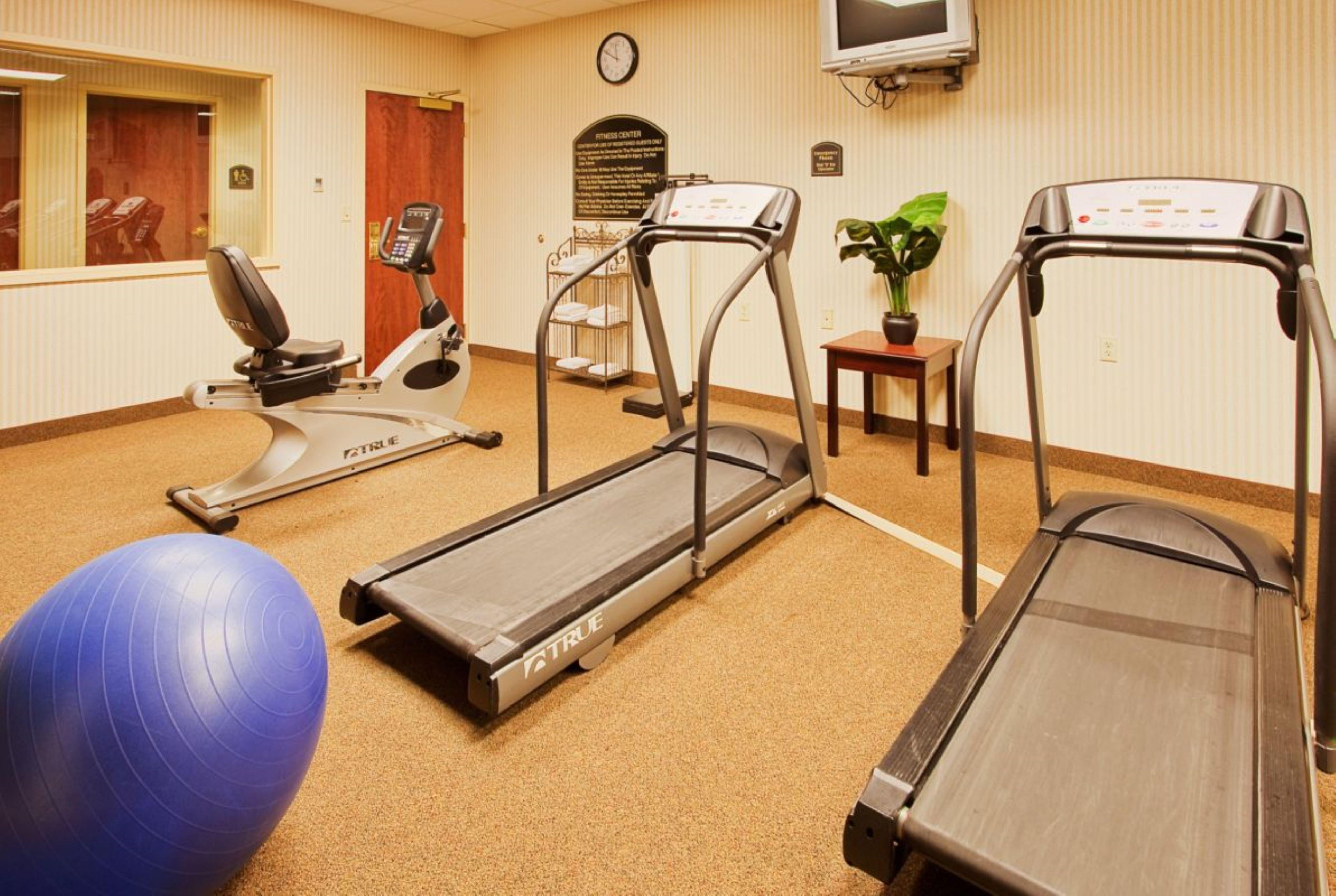 Hotel Express & By Ihg Lucedale