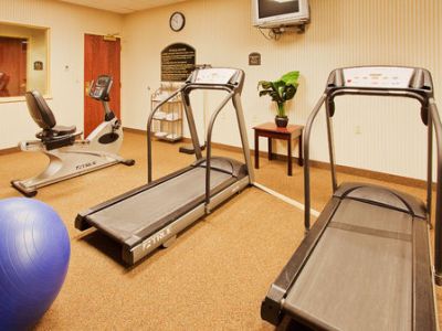 Hotel Express & By Ihg 2*