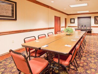 Express & By Ihg